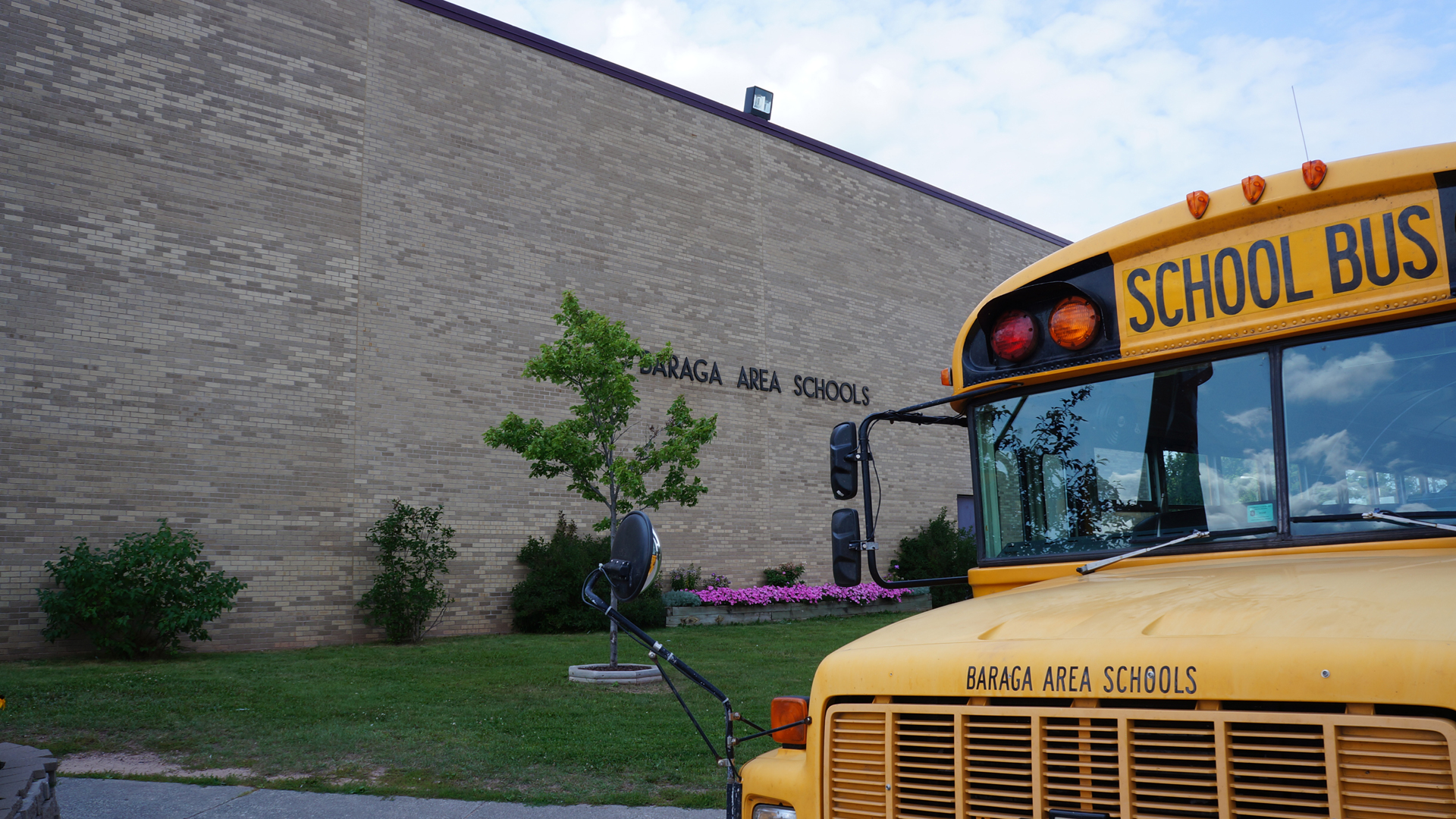 Rep. Markkanen announces school safety grant Mi House Repubs